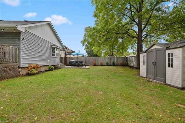 21 Monro St, House detached with 3 bedrooms, 2 bathrooms and 1 parking in St. Catharines ON | Image 15