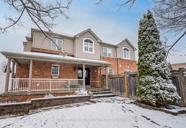 82 Samandria Ave, House detached with 4 bedrooms, 3 bathrooms and 4 parking in Whitby ON | Image 12