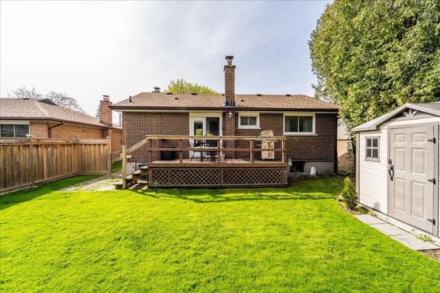450 Bernhard Cres, House detached with 3 bedrooms, 1 bathrooms and 3 parking in Oshawa ON | Image 26