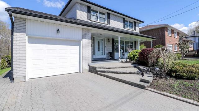 15 Lay St, House detached with 4 bedrooms, 2 bathrooms and 4 parking in Barrie ON | Image 12