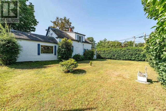 70 Queen Street, House detached with 3 bedrooms, 1 bathrooms and null parking in Digby NS | Image 40
