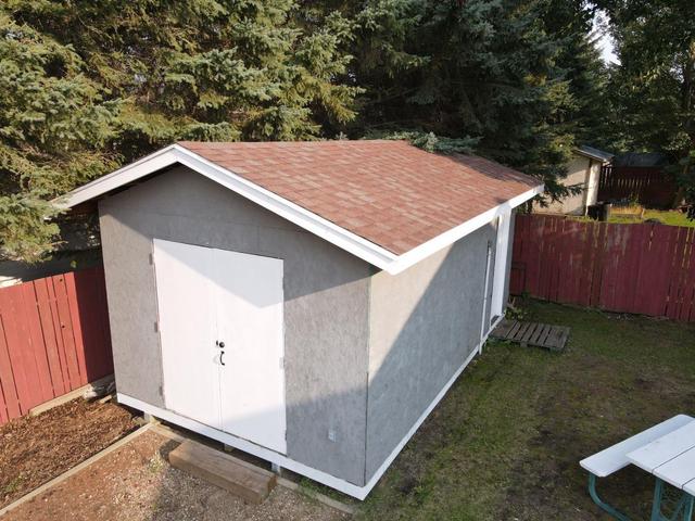 5613 Evergreen Drvie, House detached with 5 bedrooms, 2 bathrooms and 2 parking in High Prairie AB | Image 4