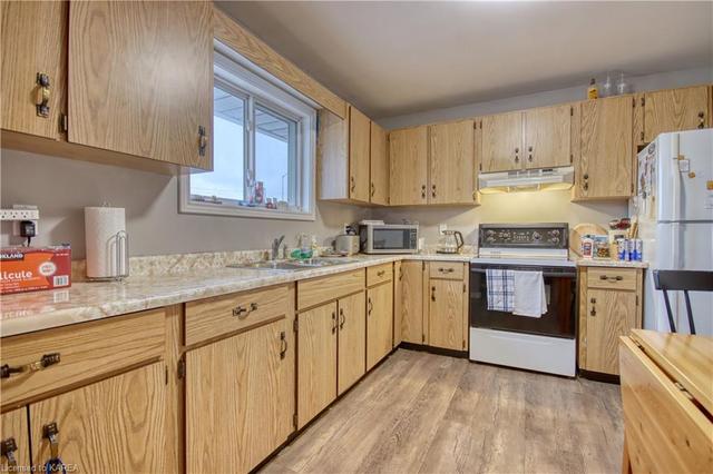 113016 Highway 7, House detached with 3 bedrooms, 0 bathrooms and 20 parking in Addington Highlands ON | Image 27