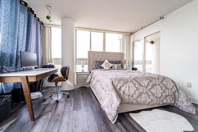 ph10 - 3233 Eglinton Ave E, Condo with 2 bedrooms, 2 bathrooms and 3 parking in Toronto ON | Image 7