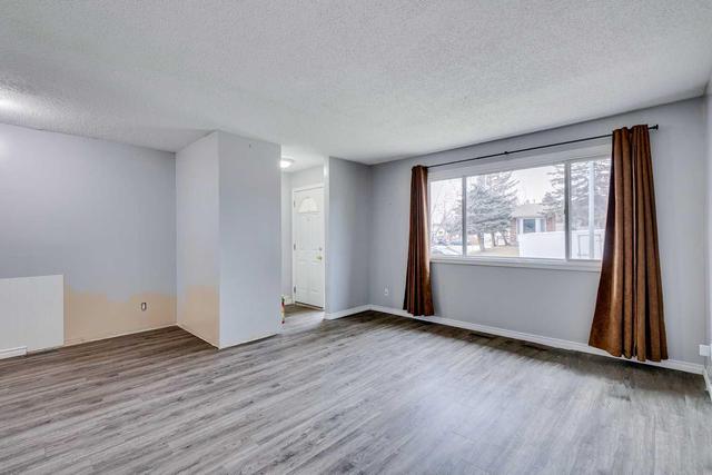 824 Madeira Drive Ne, Home with 3 bedrooms, 1 bathrooms and 2 parking in Calgary AB | Image 3