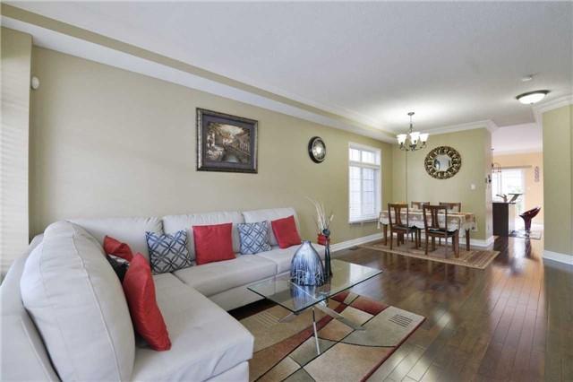3641 Emery Dr, House detached with 3 bedrooms, 4 bathrooms and 2 parking in Mississauga ON | Image 5