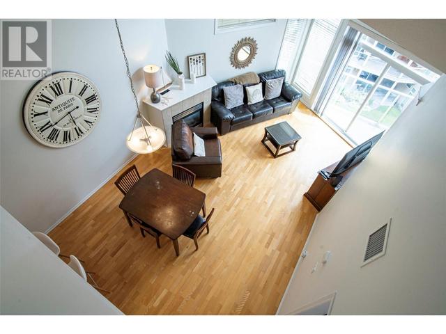 646 - 1088 Sunset Drive, Condo with 2 bedrooms, 2 bathrooms and 1 parking in Kelowna BC | Image 35