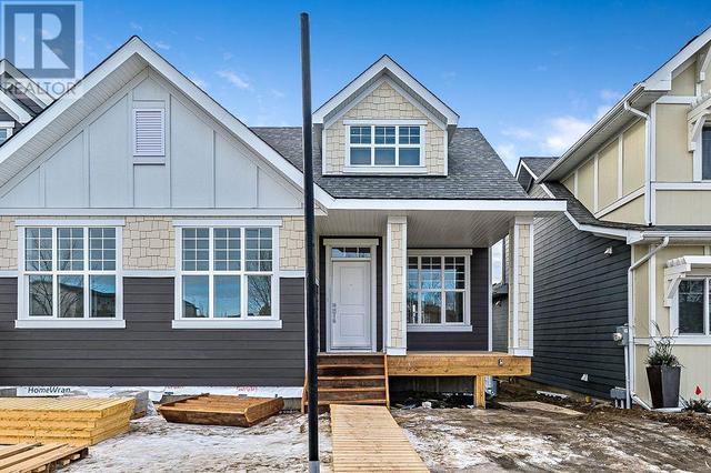 11 Drake Landing Square, House semidetached with 4 bedrooms, 3 bathrooms and 2 parking in Okotoks AB | Image 2