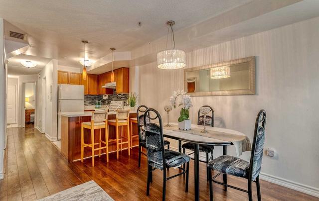 112 - 1530 Weston Rd, Townhouse with 3 bedrooms, 2 bathrooms and 1 parking in Toronto ON | Image 3