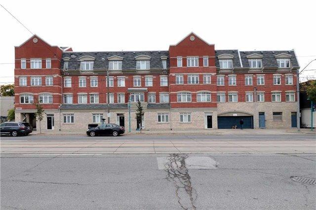 102 - 3400 Lake Shore Blvd W, Townhouse with 2 bedrooms, 1 bathrooms and 1 parking in Toronto ON | Image 1