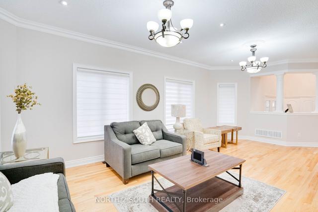 162 Via Borghese St, House detached with 4 bedrooms, 5 bathrooms and 6 parking in Vaughan ON | Image 36