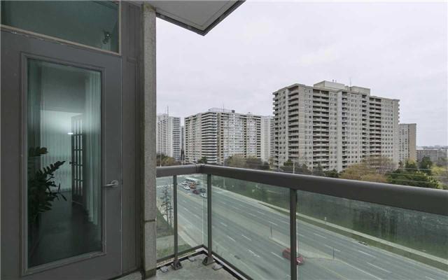 809 - 3504 Hurontario St, Condo with 2 bedrooms, 2 bathrooms and 2 parking in Mississauga ON | Image 14
