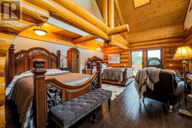 24573 Walcott Road, House detached with 7 bedrooms, 8 bathrooms and null parking in Bulkley Nechako A BC | Image 3