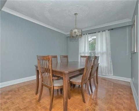 3633 Kingston Rd, House detached with 3 bedrooms, 3 bathrooms and 5 parking in Toronto ON | Image 5