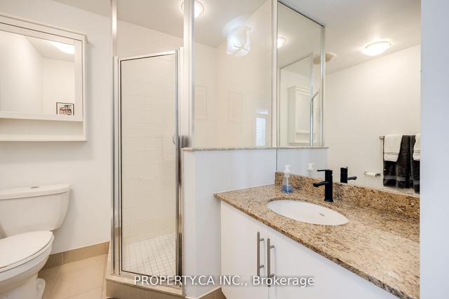 1501 - 65 Bremner Blvd, Condo with 2 bedrooms, 2 bathrooms and 0 parking in Toronto ON | Image 4