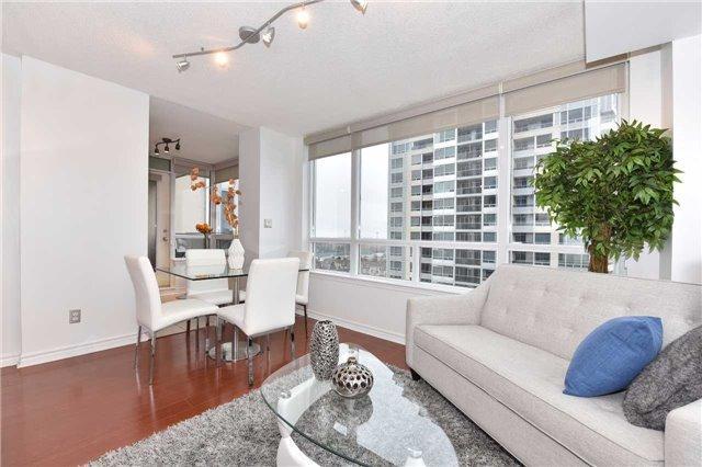 1001 - 8 Rean Dr, Condo with 2 bedrooms, 2 bathrooms and 1 parking in Toronto ON | Image 9