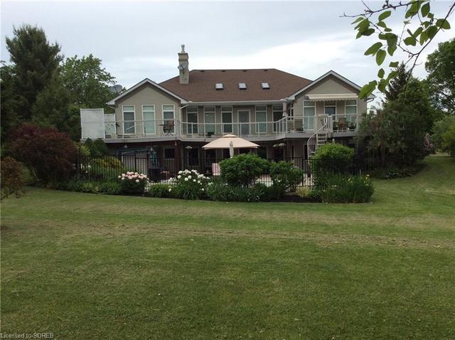 172 Norfolk County Road # 57, House detached with 5 bedrooms, 3 bathrooms and 13 parking in Norfolk County ON | Image 2