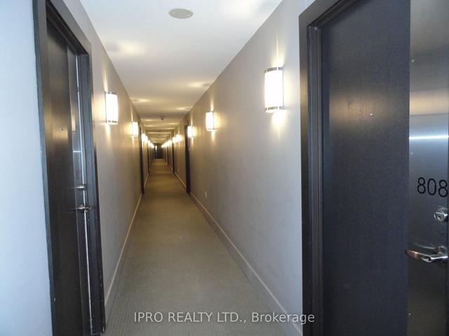 808 - 8 Telegram Mews, Condo with 2 bedrooms, 2 bathrooms and 1 parking in Toronto ON | Image 23