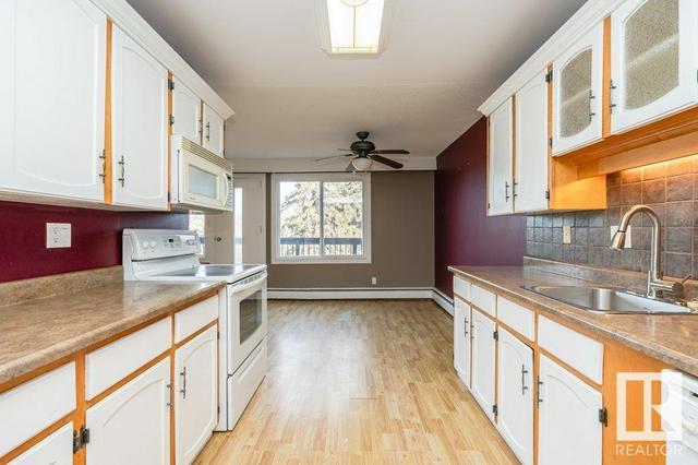 211 - 7805 159 St Nw, Condo with 3 bedrooms, 1 bathrooms and null parking in Edmonton AB | Image 13