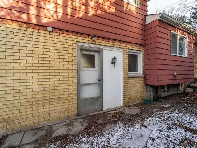 1009 Regent Dr, House detached with 3 bedrooms, 2 bathrooms and 2 parking in Oshawa ON | Image 29