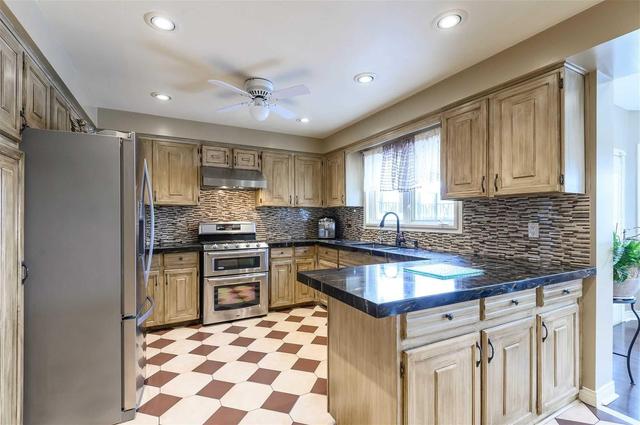 54 Airdrie Dr, House detached with 4 bedrooms, 4 bathrooms and 2 parking in Vaughan ON | Image 9