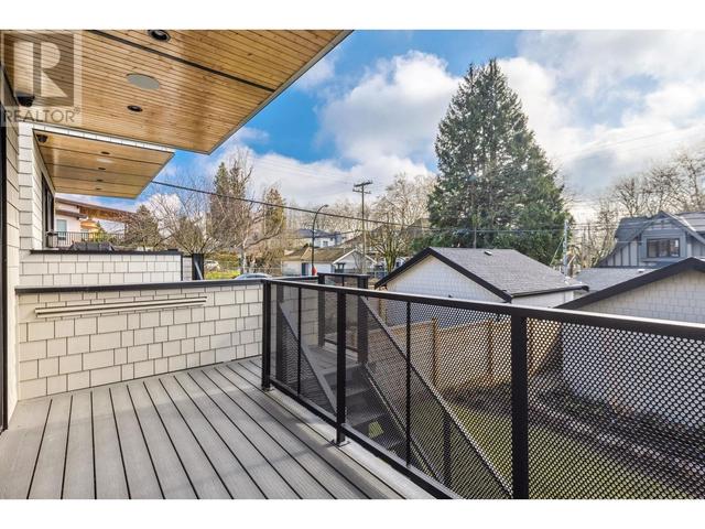 3806 W King Edward Avenue, House detached with 4 bedrooms, 5 bathrooms and 2 parking in Vancouver BC | Image 8