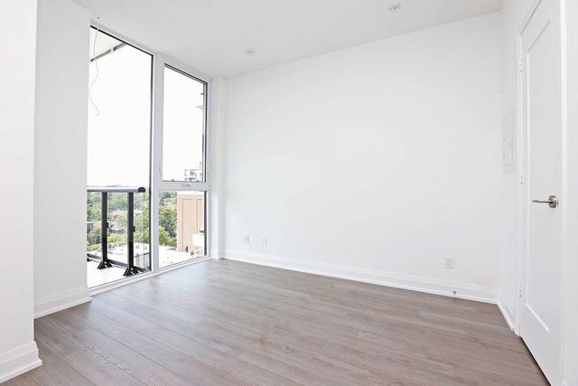 815 - 1 Belsize Dr, Condo with 1 bedrooms, 1 bathrooms and 0 parking in Toronto ON | Image 17