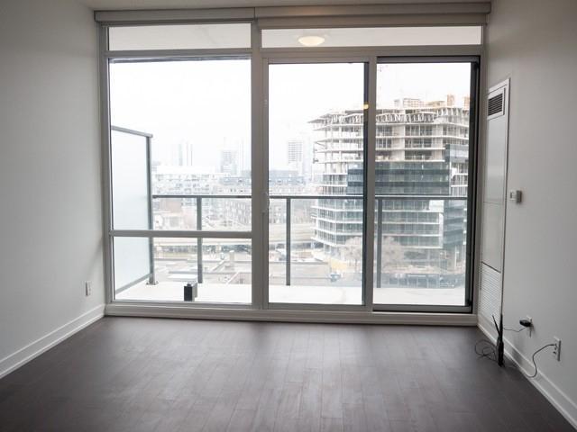 S811 - 120 Bayview Ave, Condo with 1 bedrooms, 1 bathrooms and null parking in Toronto ON | Image 3