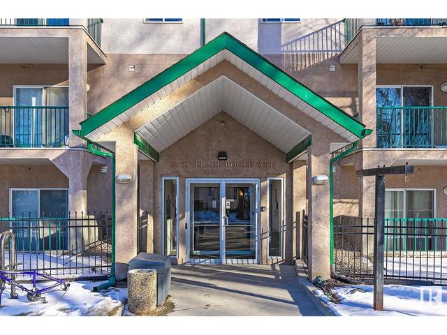 425 - 11325 83 St Nw, Condo with 2 bedrooms, 2 bathrooms and 2 parking in Edmonton AB | Image 2