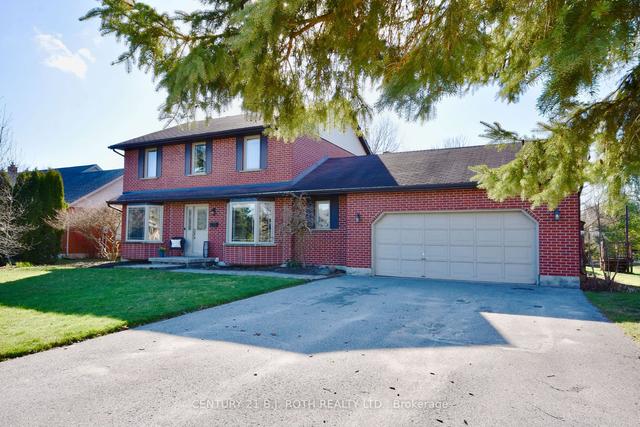 15 George St, House detached with 3 bedrooms, 4 bathrooms and 8 parking in Oro Medonte ON | Image 1