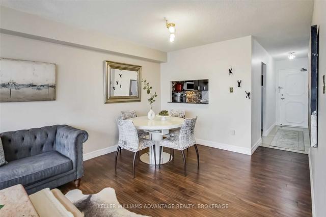 809 - 2365 Kennedy Rd, Condo with 3 bedrooms, 2 bathrooms and 1 parking in Toronto ON | Image 29