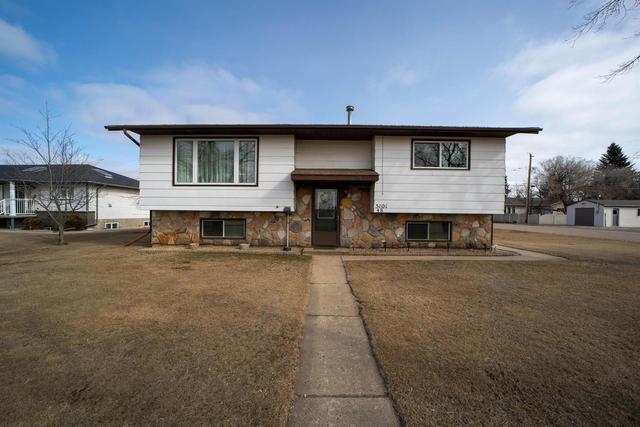 5101 48 Avenue, House detached with 4 bedrooms, 2 bathrooms and 4 parking in Sedgewick AB | Image 2