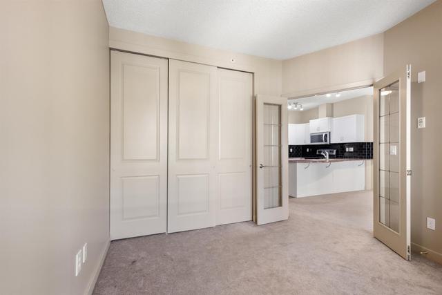 2202 - 11811 Lake Fraser Drive Se, Condo with 2 bedrooms, 2 bathrooms and 1 parking in Calgary AB | Image 9