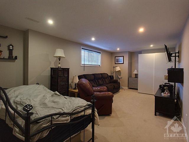 2201 Angelica Avenue, Townhouse with 3 bedrooms, 4 bathrooms and 6 parking in Ottawa ON | Image 23