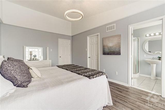 407 Dusk Private, Townhouse with 3 bedrooms, 3 bathrooms and 4 parking in Ottawa ON | Image 17