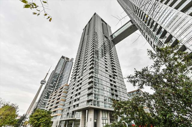 4116 - 15 Iceboat Terr, Condo with 1 bedrooms, 1 bathrooms and 1 parking in Toronto ON | Image 12