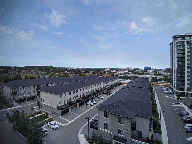 823 - 372 Highway 7 Rd E, Condo with 1 bedrooms, 1 bathrooms and 1 parking in Richmond Hill ON | Image 2