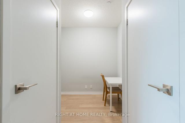 416 - 98 Lillian St, Condo with 1 bedrooms, 1 bathrooms and 1 parking in Toronto ON | Image 9