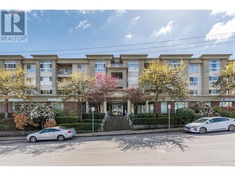 409 22230 North Avenue, Condo with 2 bedrooms, 2 bathrooms and 1 parking in Maple Ridge BC | Card Image