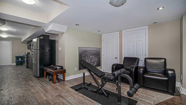 39 Hadfield Circ, House detached with 4 bedrooms, 4 bathrooms and 6 parking in Brampton ON | Image 20