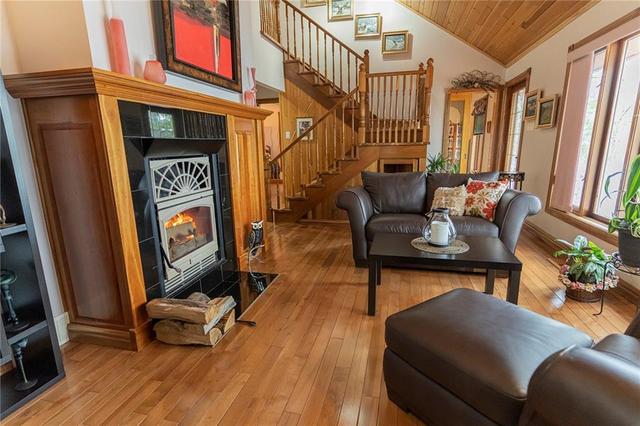 326 Kopernik Road, House detached with 3 bedrooms, 3 bathrooms and 10 parking in Madawaska Valley ON | Image 17