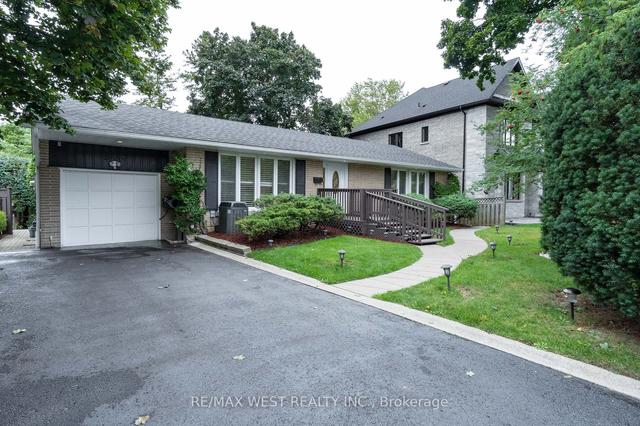 380 Tareyton Rd, House detached with 3 bedrooms, 2 bathrooms and 4 parking in Richmond Hill ON | Image 1
