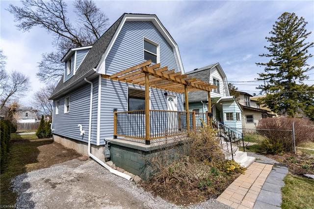 4249 Elgin Street, House detached with 2 bedrooms, 1 bathrooms and null parking in Niagara Falls ON | Image 42