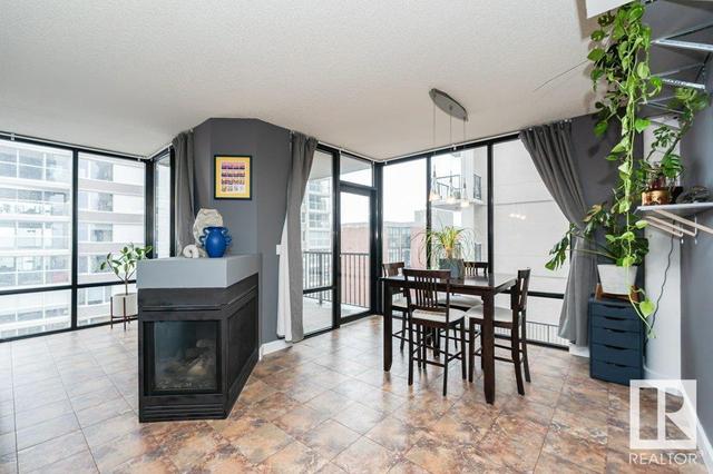 701 - 10028 119 St Nw, Condo with 2 bedrooms, 2 bathrooms and null parking in Edmonton AB | Image 27