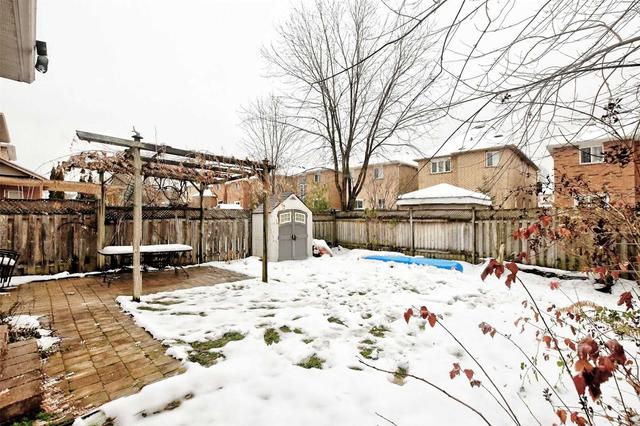 cres - 47 Colonial Cres, House detached with 3 bedrooms, 4 bathrooms and 6 parking in Richmond Hill ON | Image 32