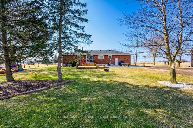 3284 Kimball Rd, House detached with 3 bedrooms, 2 bathrooms and 11 parking in St. Clair ON | Image 29