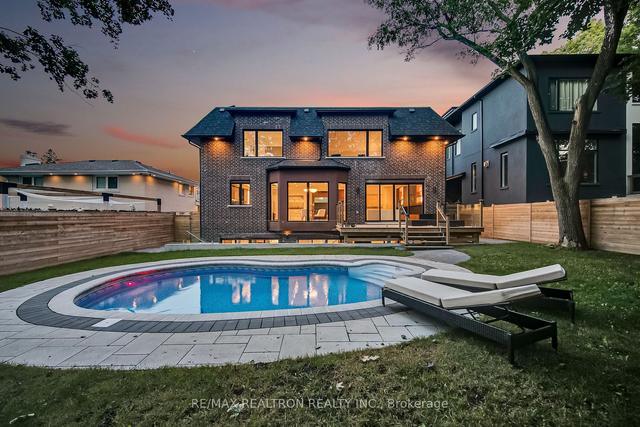 52 Burbank Dr, House detached with 5 bedrooms, 7 bathrooms and 8 parking in Toronto ON | Image 28