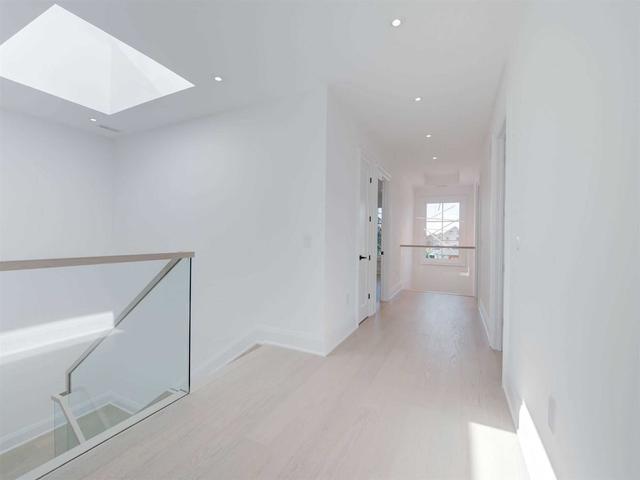 91 Seventeenth St, House detached with 4 bedrooms, 5 bathrooms and 2 parking in Toronto ON | Image 9