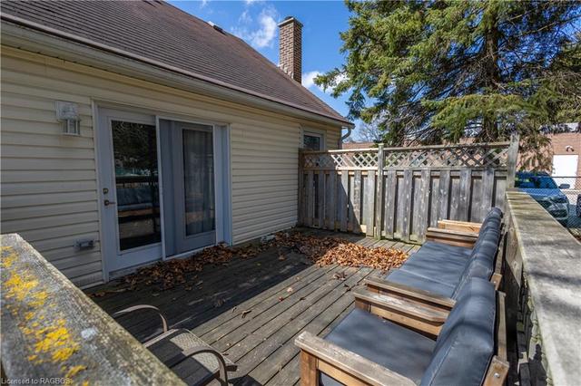 443 14th Avenue, House detached with 2 bedrooms, 1 bathrooms and 3 parking in Hanover ON | Image 19