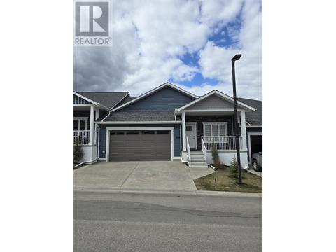 102 - 2425 Rowe Street, House attached with 4 bedrooms, 3 bathrooms and null parking in Prince George BC | Card Image